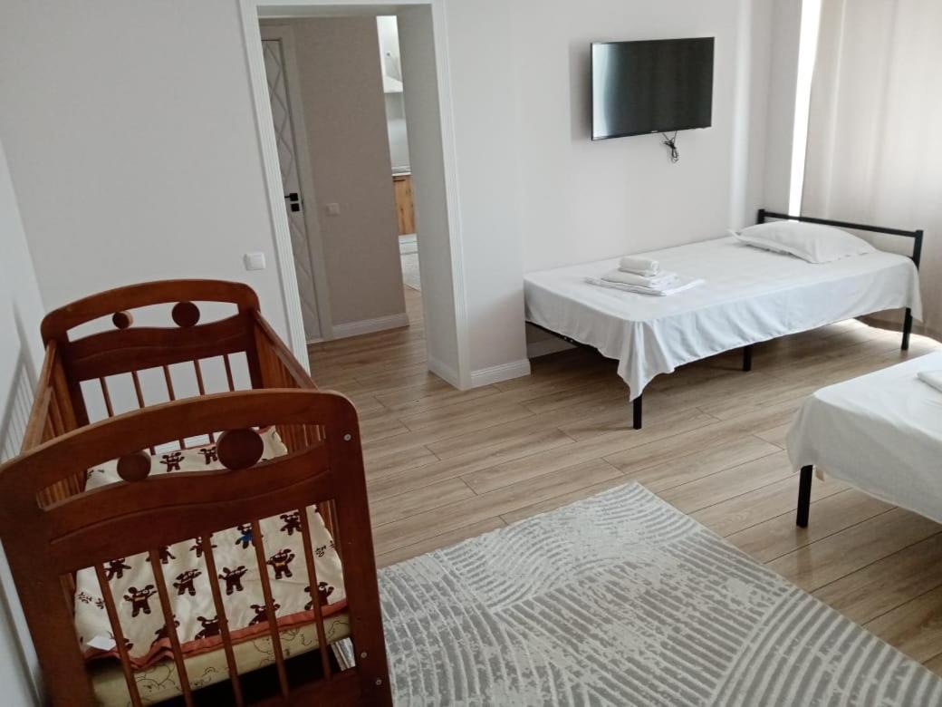Bon Mary Hotel Астана Экстерьер фото